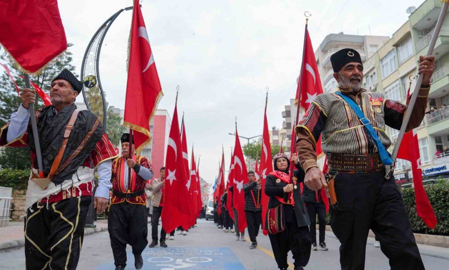 Tarsus’un Düşman İşgalinden Kurtuluşunun 103. Yılı ’hafıza Korteji’ İle Kutlandı