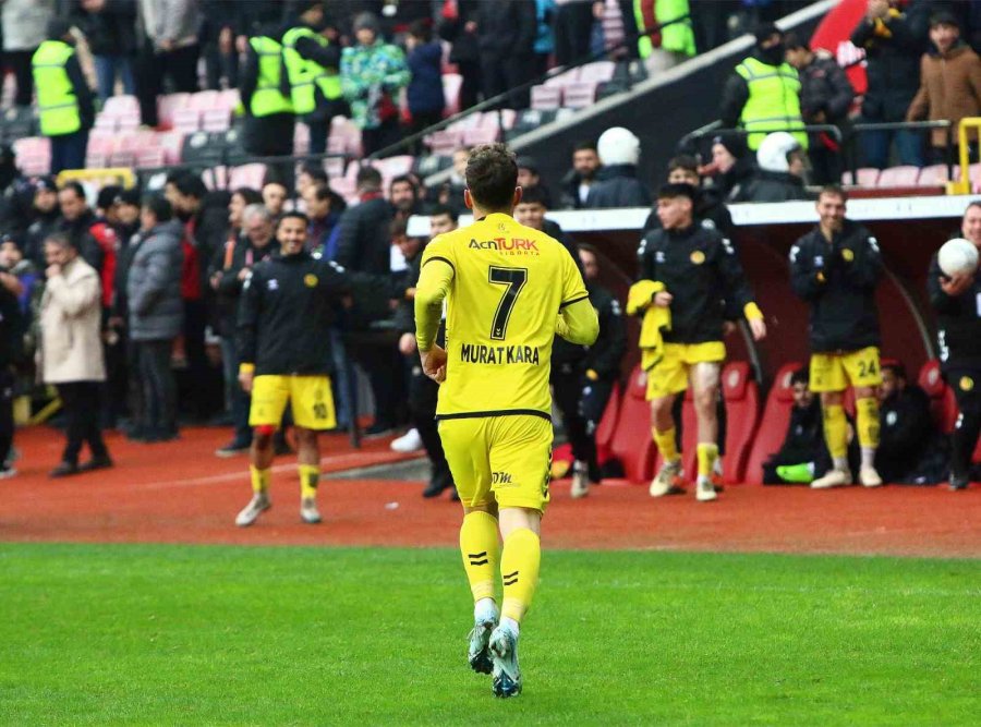 Eskişehirspor, Evinde Gol Oldu Yağdı: 6-0