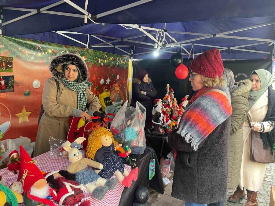 Yeni Yıl Pazarı’nda El Sanatları Şöleni