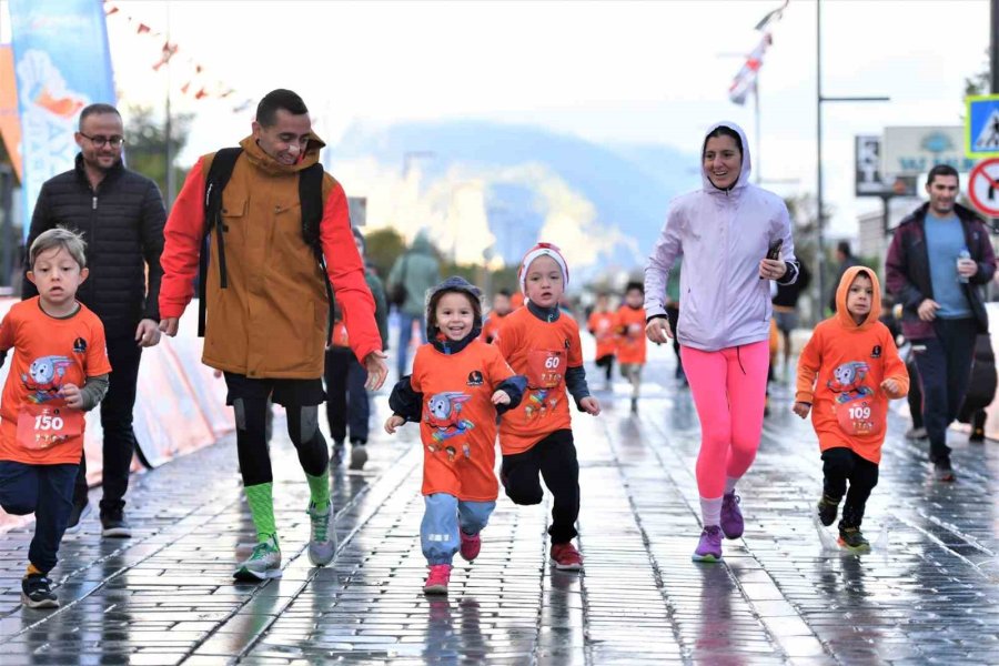 Nefes Kesen Maraton Ödül Töreni İle Sona Erdi