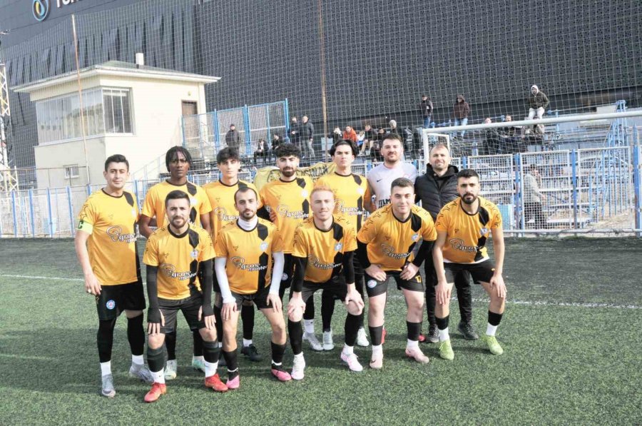 Döğergücü Fk: 4 - Belsinspor: 2