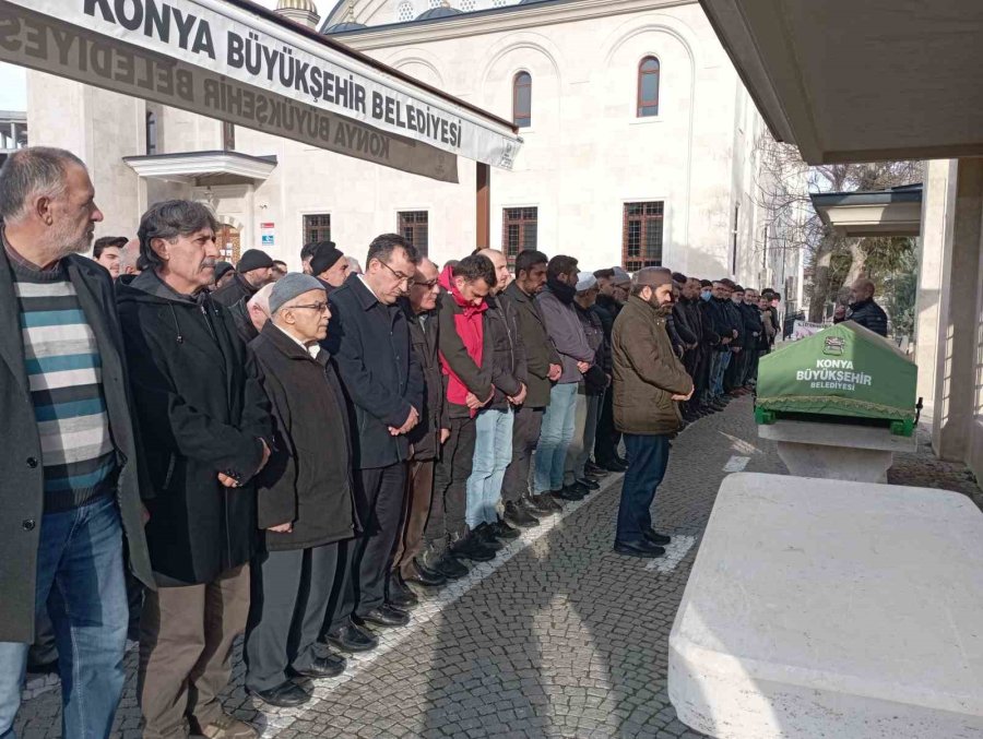 Sabit Öğretmen Son Yolculuğuna Uğurlandı