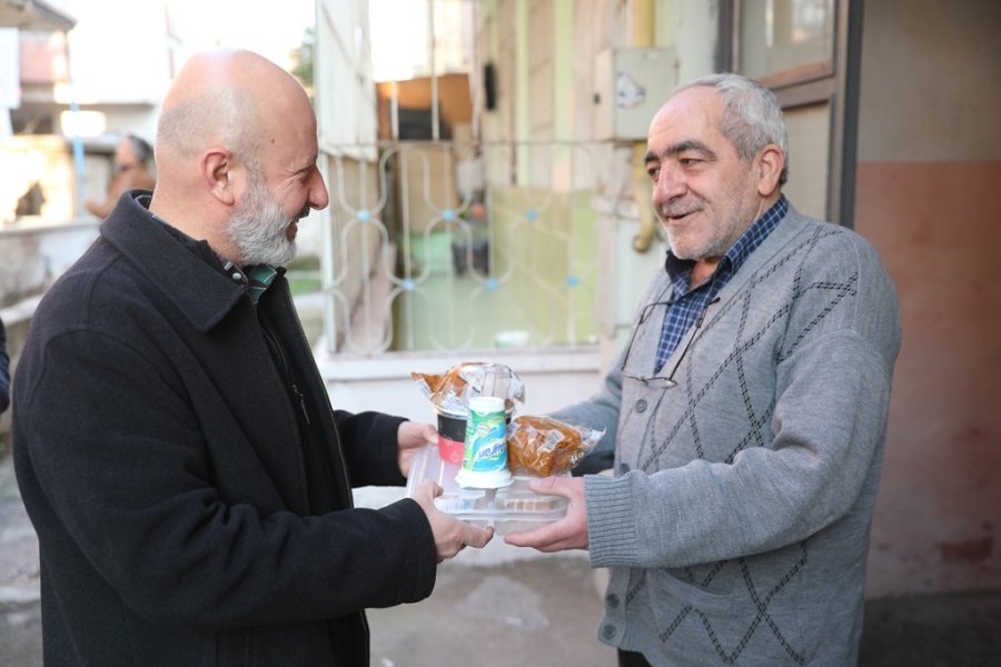 Başkan Çolakbayrakdar, “kocasinan, İnsanı Merkez Alan Hizmetlerle Altın Çağını Yaşıyor”