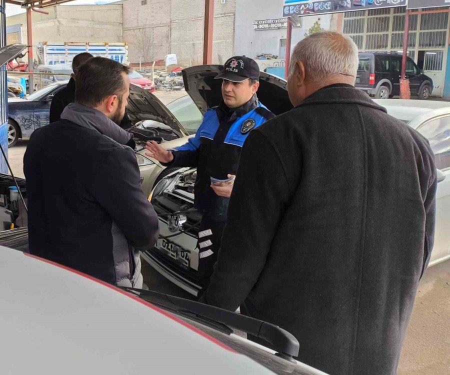 Niğde Emniyet Müdürlüğü’nden Önleyici Faaliyet Ve Bilgilendirme Çalışmaları