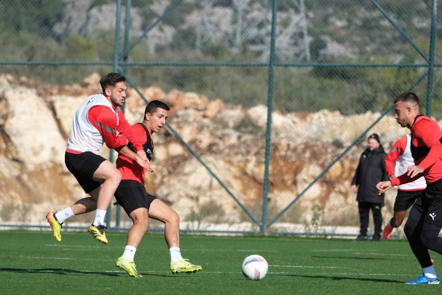 Atakaş Hatayspor, Fenerbahçe Maçının Hazırlıklarını Sürdürdü