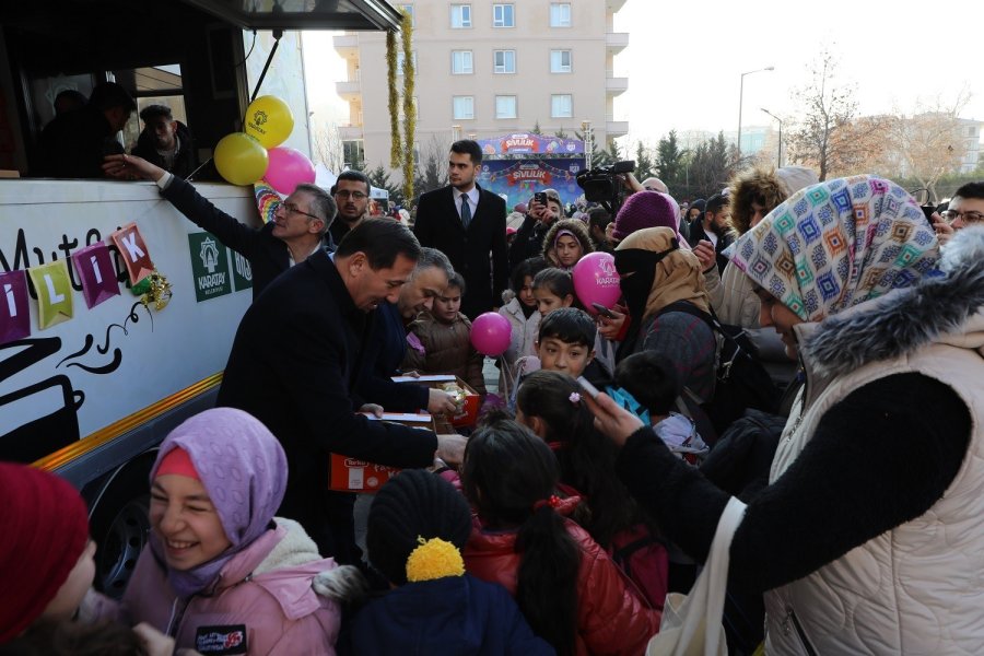 Karatay’da ‘şivlilik’ Heyecanı Sokakları Sardı