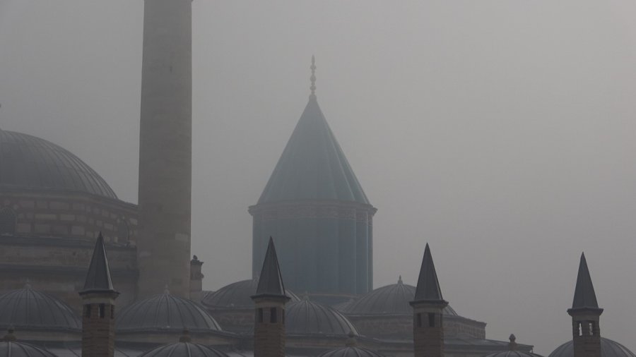 Konya’da Yoğun Sis Etkili Oldu