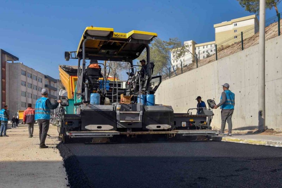 Meski, 1 Yılda 140 Bin Ton Sıcak Asfalt Çalışması Gerçekleştirdi