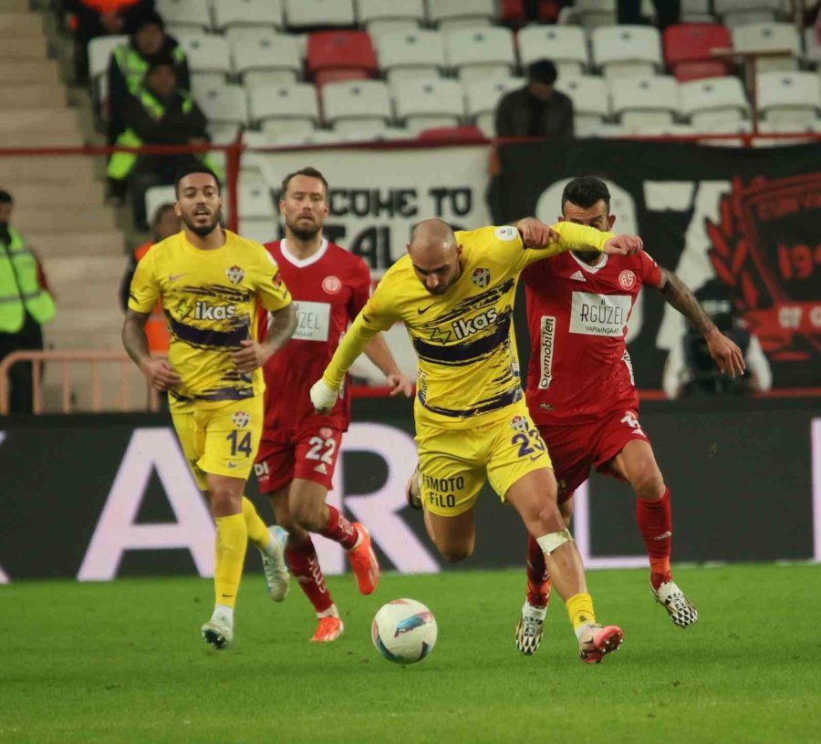 Trendyol Süper Lig: Antalyaspor: 1 - Eyüpspor: 4 (maç Sonucu)