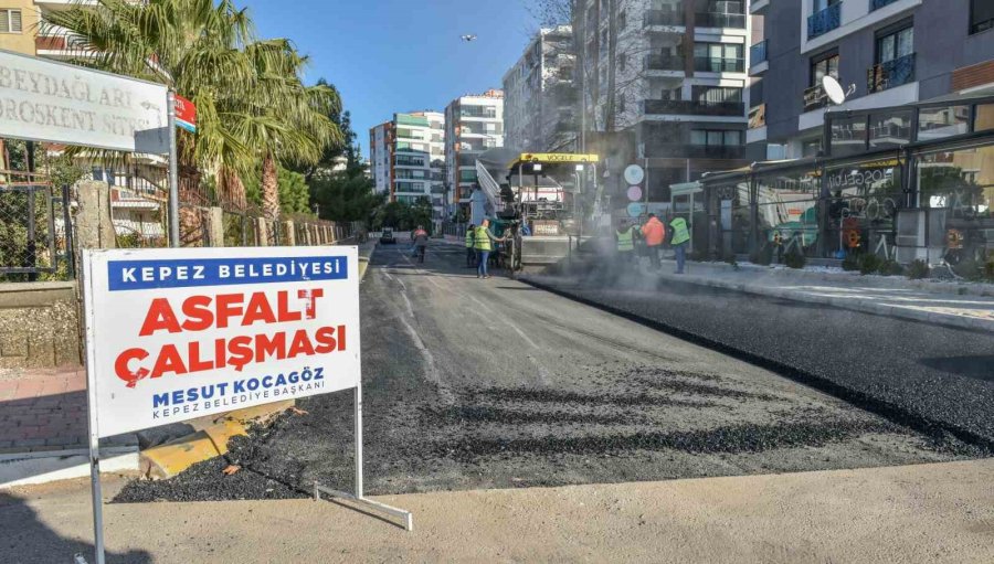 Kepez’de Altyapı Kazıları Sebebiyle Bozulan Asfalt Yenilendi