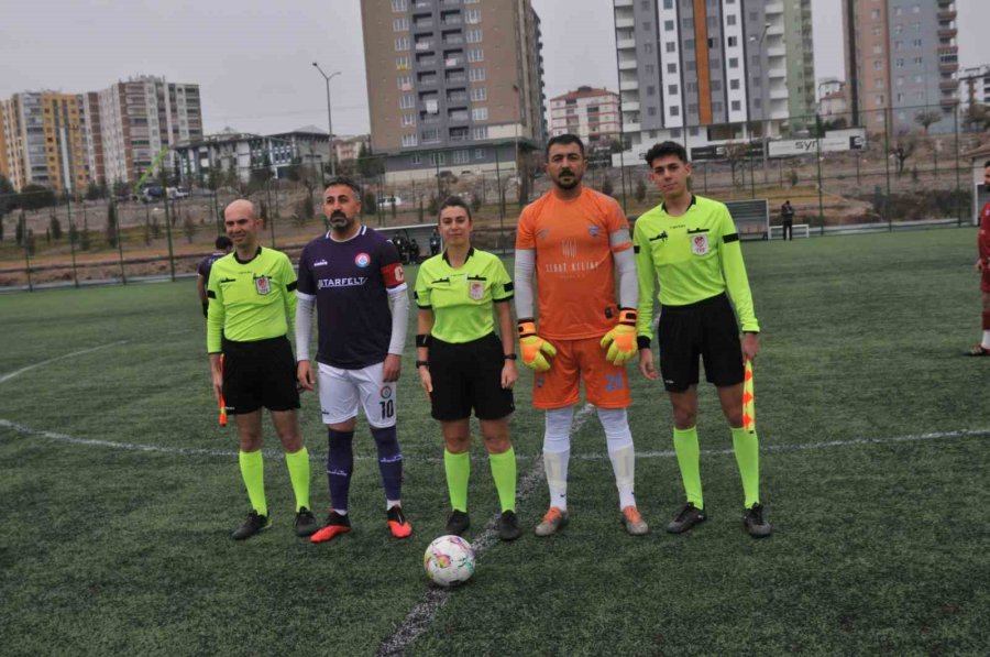 Kayseri Şeker Süper Amatör Küme: Kayseri Döğerspor: 3 - 1966 Turanspor: 1