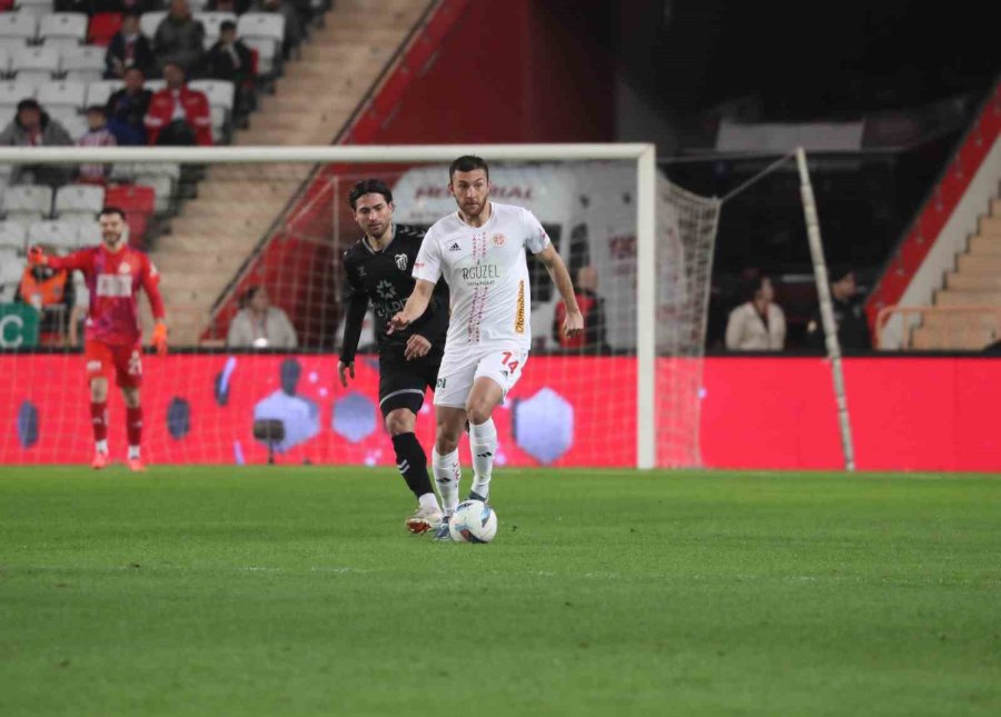 Ziraat Türkiye Kupası: Antalyaspor: 3 - Kocaelispor: 1 (maç Sonucu)