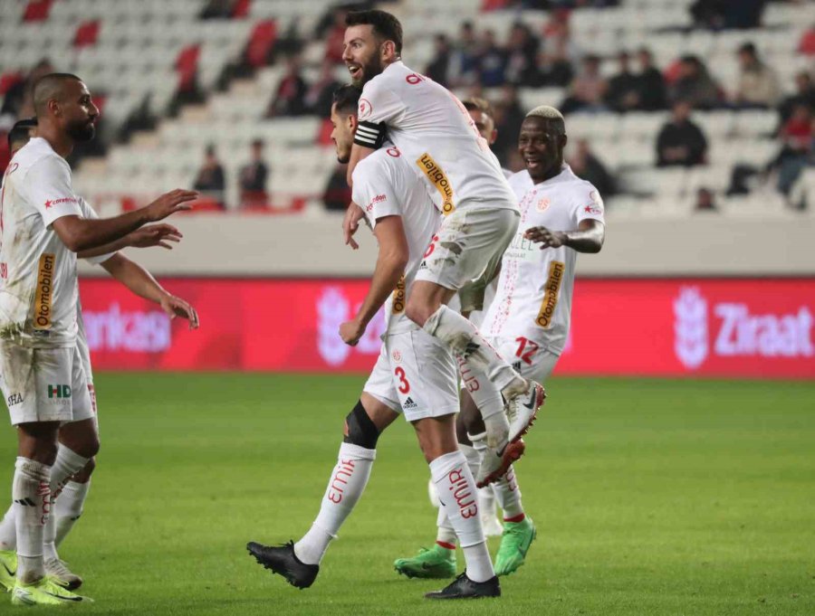 Ziraat Türkiye Kupası: Antalyaspor: 3 - Kocaelispor: 1 (maç Sonucu)