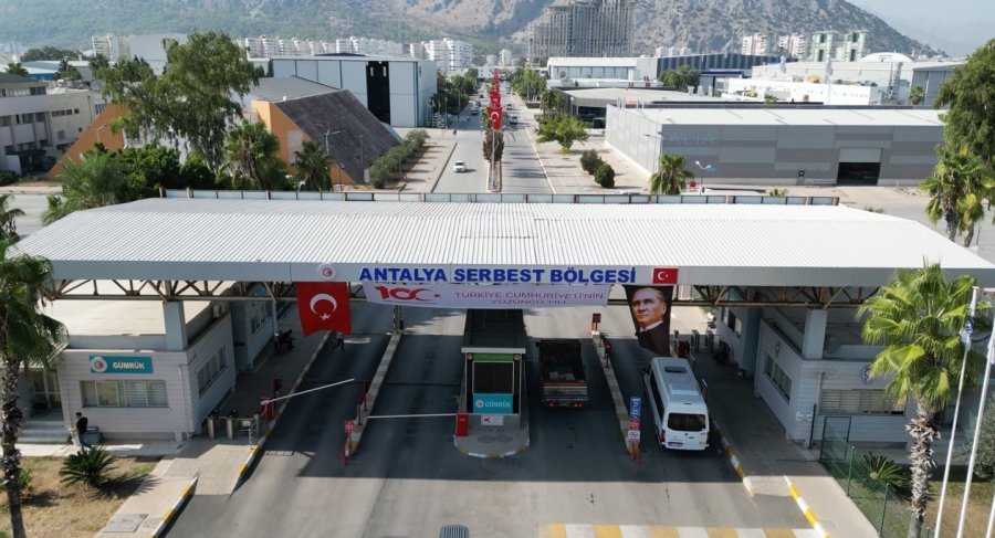 Yat Üretiminde Türkiye’nin Gururu Antalya Serbest Bölgesi 78 Yeni Yatla Zirvede