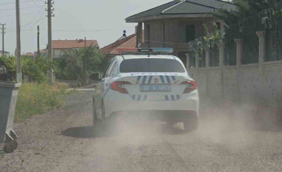 Aksaray’da Nefes Kesen Polis-şüpheli Kovalamacası Kamerada