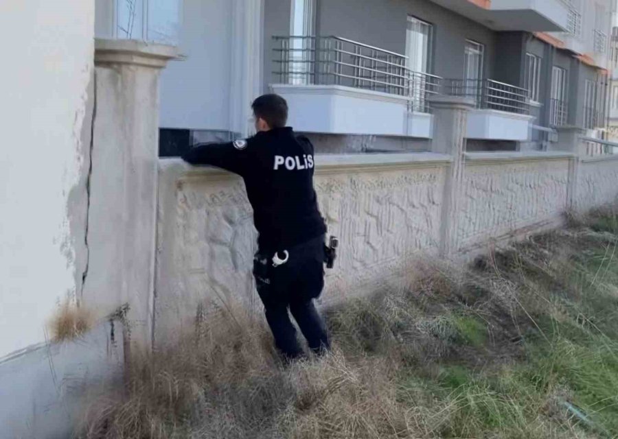 Aksaray’da Nefes Kesen Polis-şüpheli Kovalamacası Kamerada