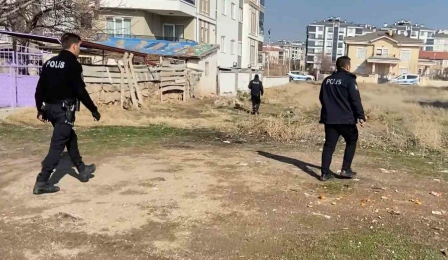 Aksaray’da Nefes Kesen Polis-şüpheli Kovalamacası Kamerada