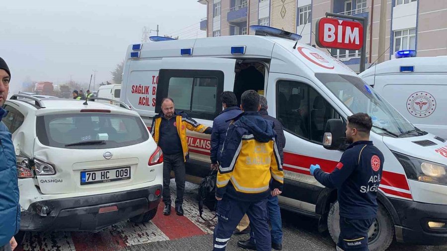 Konya’da Otobüs Ve Otomobillerin De Karıştığı 6 Araçlı Zincirleme Kaza: 5 Yaralı