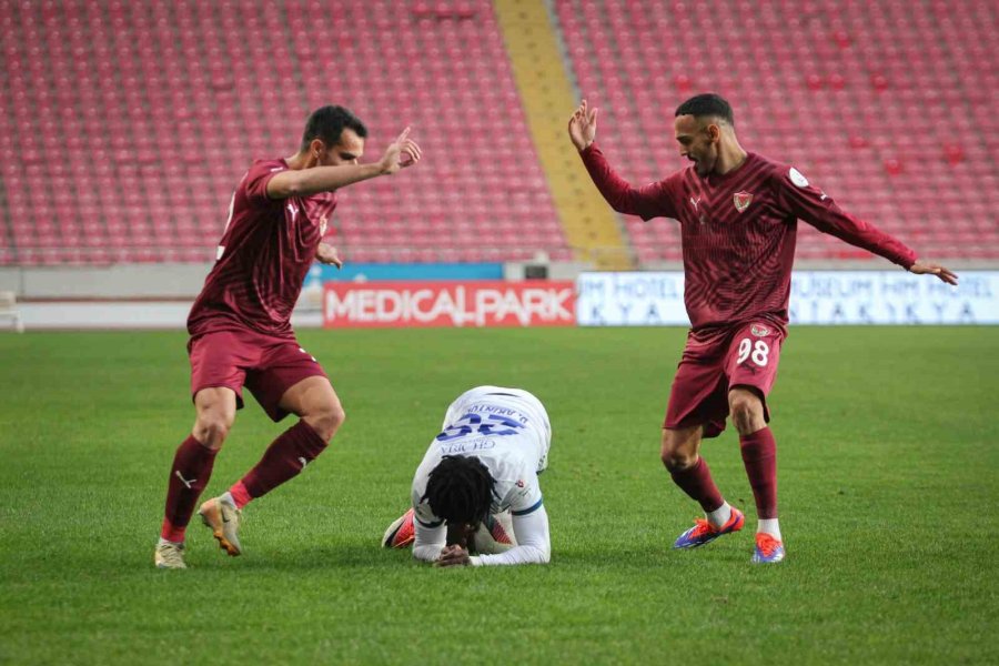 Trendyol Süper Lig: Atakaş Hatayspor: 1 - Çaykur Rizespor: 2 (maç Sonucu)