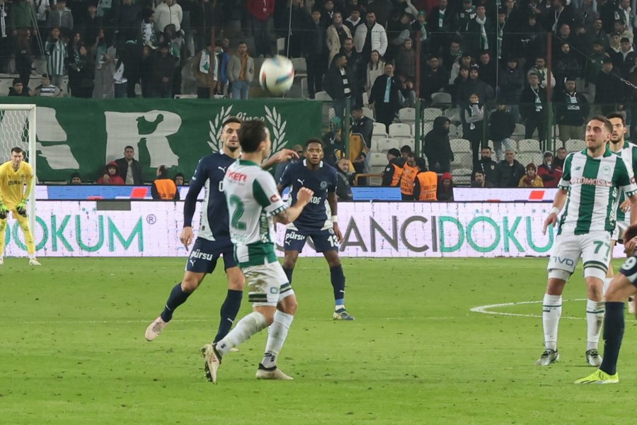 Trendyol Süper Lig: Konyaspor: 2 - Fenerbahçe: 3 (maç Sonucu)