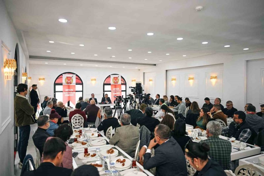 Antalya’da Akaryakıt Boru Hattı Bir Ay İçinde Tam Kapasiteye Geçiyor, Trafik Rahatlayacak