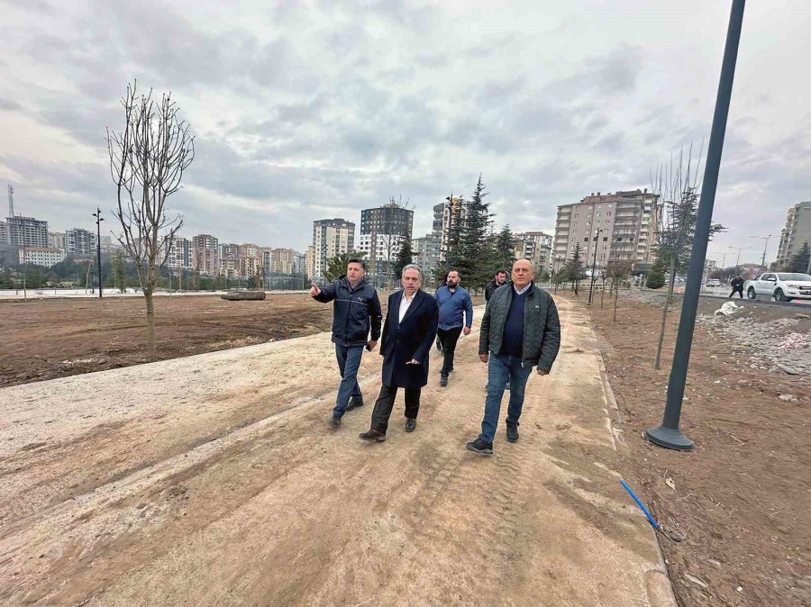 Talas Millet Bahçesi Kış Soğuk Demeden İlerliyor