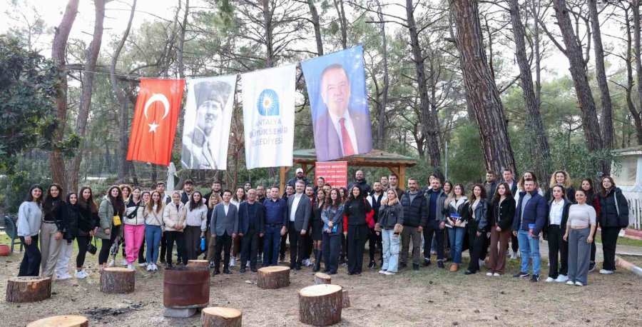 Büyükşehir’den Eğitmenlere ‘sporcu Sağlığı’ Semineri