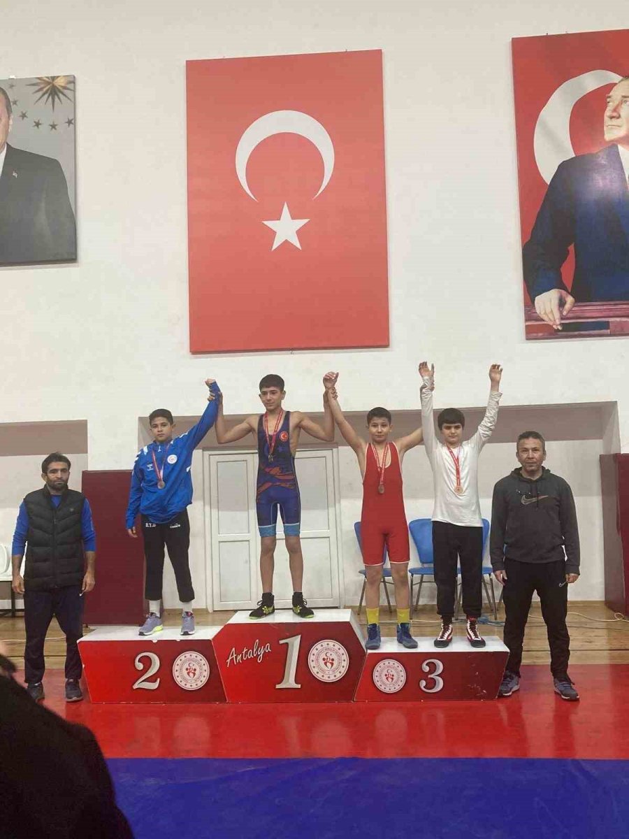 Kumlucalı Sporcular Türkiye Seçmelerine Katılacaklar