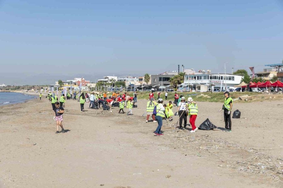 Mersin Büyükşehir Belediyesinden ’plastiksiz Sahil’ İçin Önemli Adım