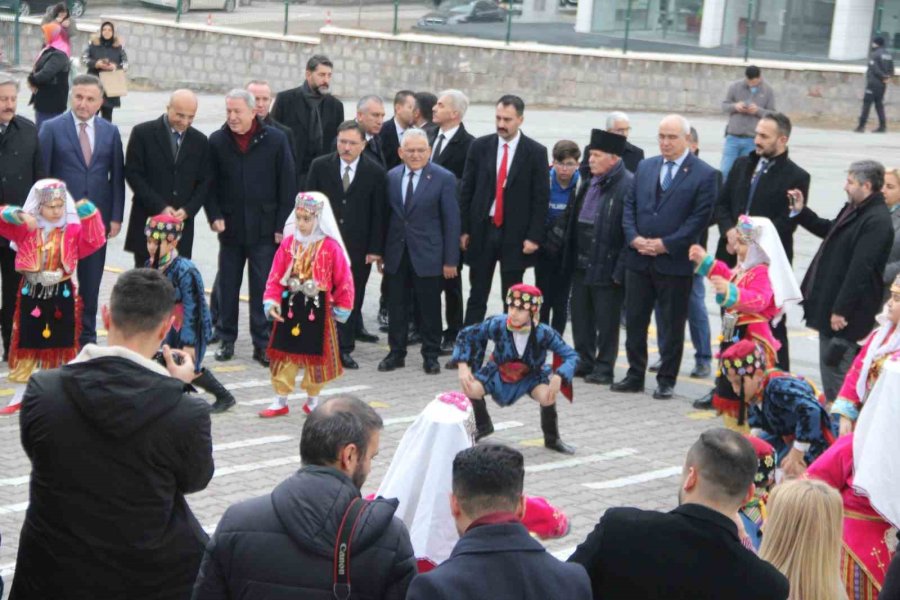 Kayseri’de 315 Bin Öğrenci Karne Heyecanı Yaşadı