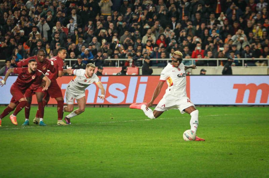 Trendyol Süper Lig: Atakaş Hatayspor: 1 - Galatasaray: 1 (maç Sonucu)