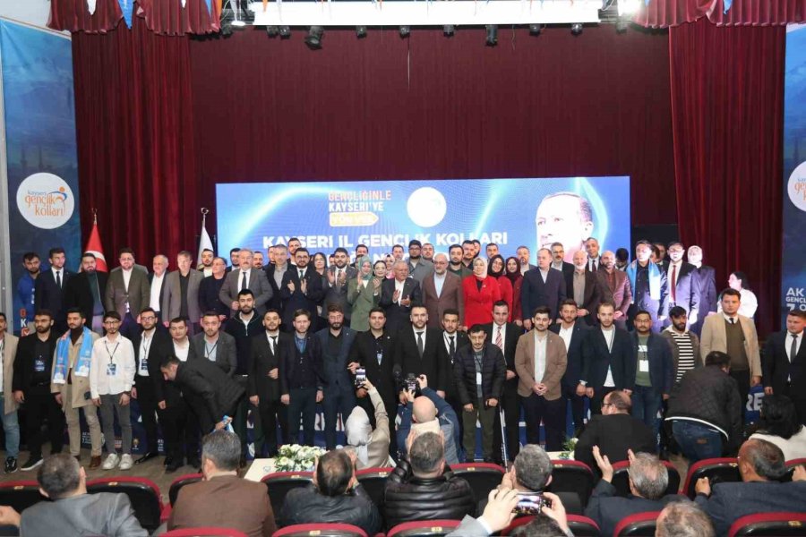 Ak Parti Kayseri Gençlik Kolları Başkanı Danacı Oldu