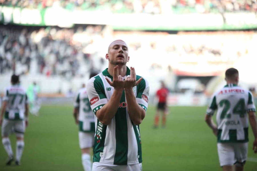 Trendyol Süper Lig: Konyaspor: 1 - Kasımpaşa: 0 (ilk Yarı)