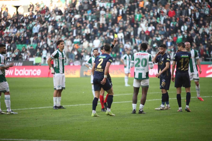 Trendyol Süper Lig: Konyaspor: 1 - Kasımpaşa: 0 (ilk Yarı)