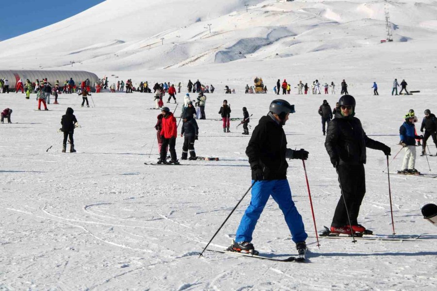 Erciyes’te Sömestir Bereketi