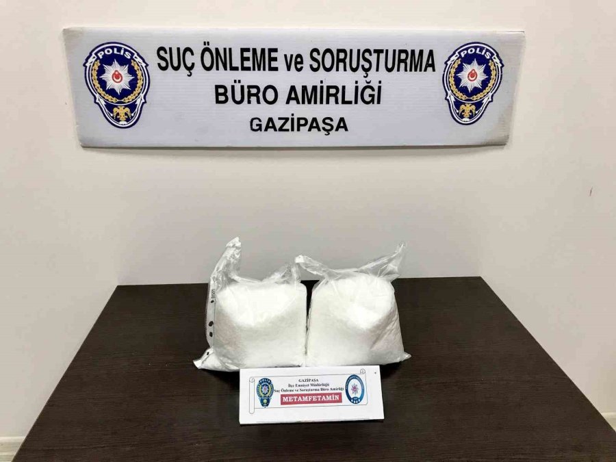 Antalya’da Son 1 Haftada 11 Kilogram Skunk Ele Geçirildi