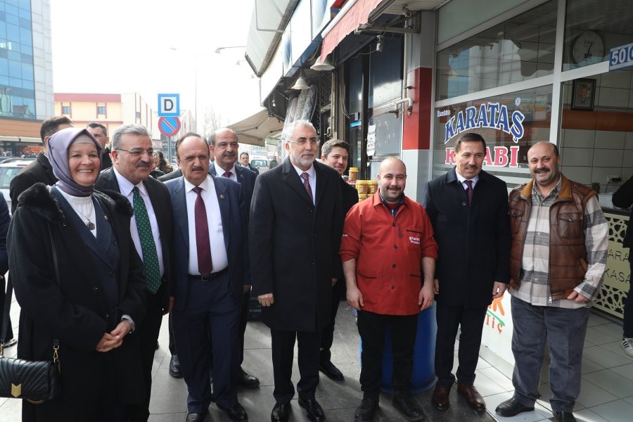 Bakan Işıkhan: “karatay Belediyesi’ni Başarılı Çalışmalarından Dolayı Tebrik Ediyorum”