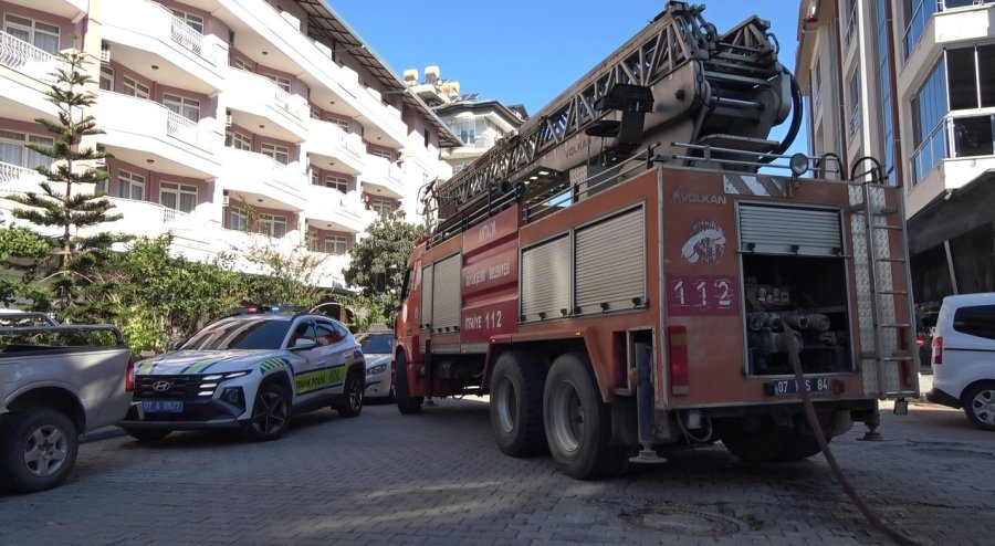 Alanya’da Elektrikli Sobadan Çıkan Yangın Korkuttu