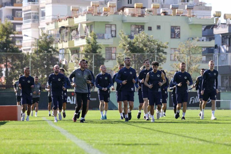 Alanyaspor, Göztepe Maçı Hazırlıklarına Başladı