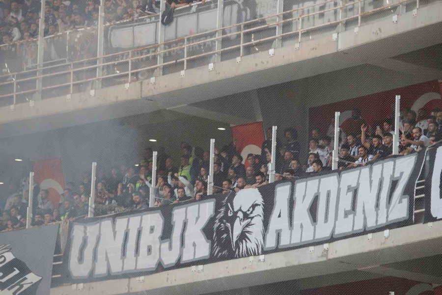 Trendyol Süper Lig: Antalyaspor: 0 - Beşiktaş: 0 (ilk Yarı)