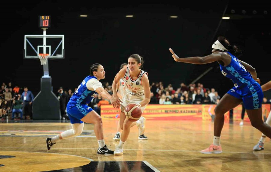 Fıba Kadınlar Euroleague: Çbk Mersin: 74 - Basket Landes: 67