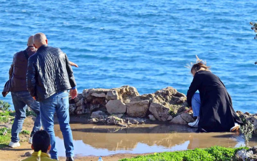 Annesinin Ölümüyle Bunalıma Girdi, Uçurumun Kenarında Ekiplere 4 Saat Ecel Teri Döktürdü