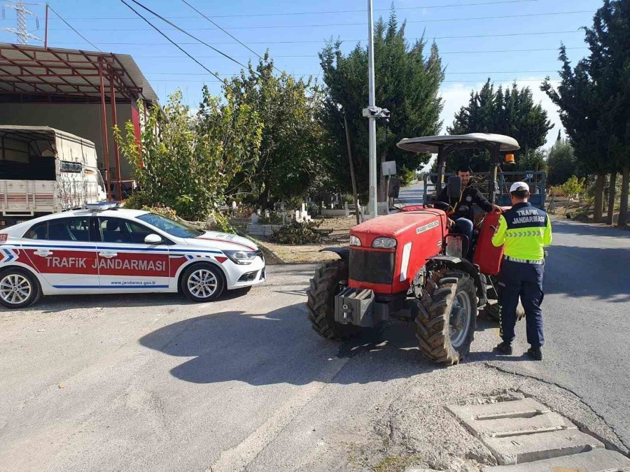 Mersin’de Jandarma 5 Ayda 50 Bin Kişiye Ulaştı