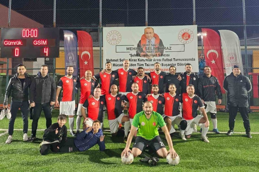 Mehmet Selim Kiraz Kurumlar Arası Futbol Turnuvası Başladı