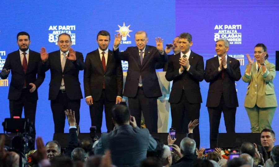 Cumhurbaşkanı Erdoğan: "sayın Özel Oturduğu Koltuğun Hakkını Hala Veremedi"