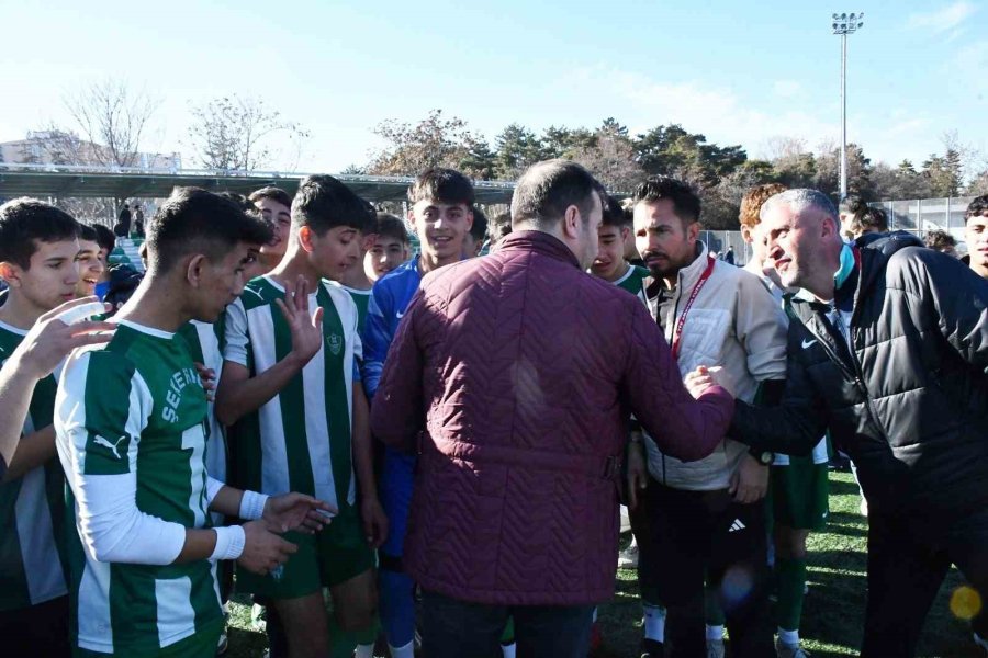 Kayseri Şekerspor U16 Takımı Şampiyon Oldu