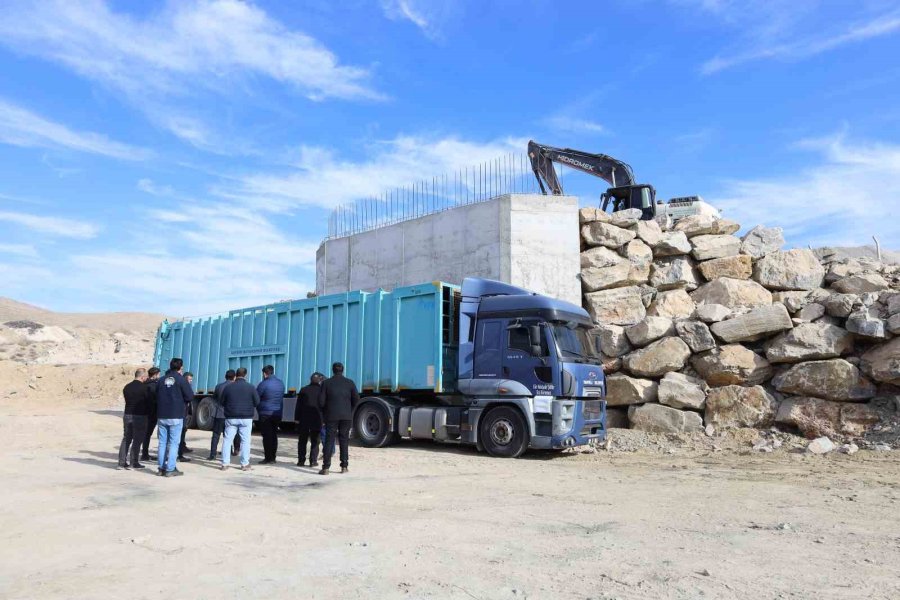 Yahyalı’ya Katı Atık Aktarma İstasyonu Kuruldu