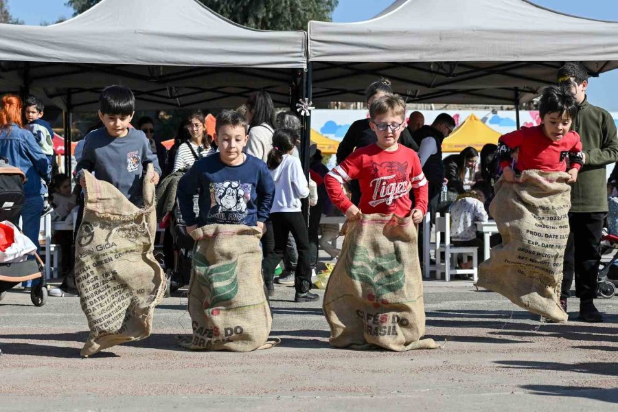 Mersin’de Ara Tatile Giren Öğrenciler İçin Etkinlik Alanı Oluşturuldu