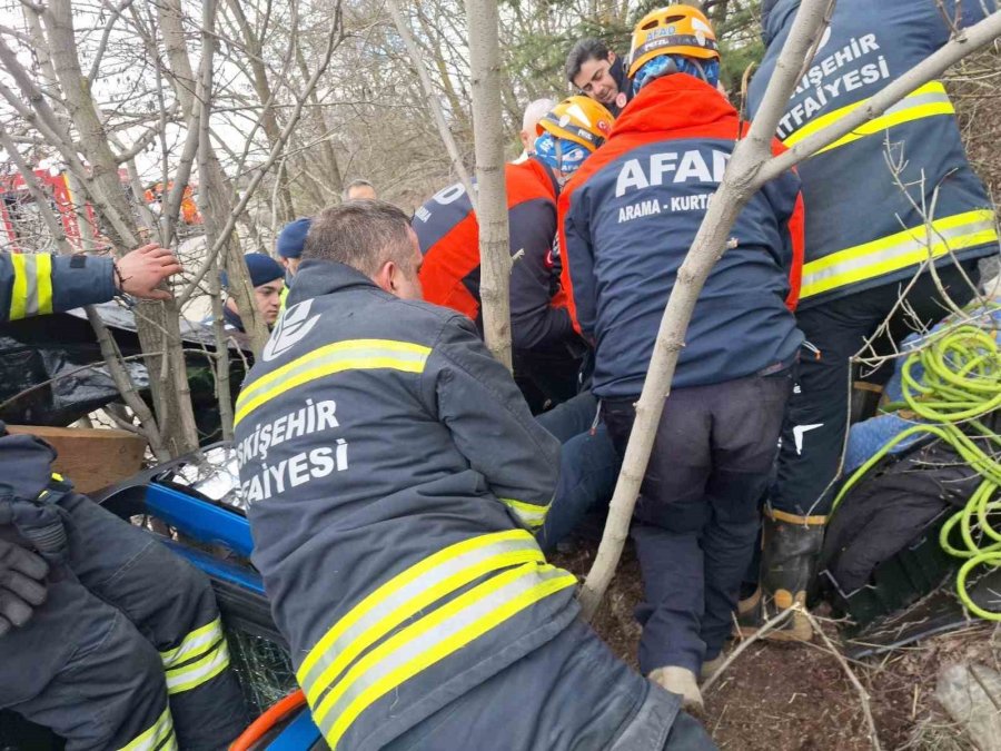 Eskişehir’de Akaryakıt Yüklü Tır Kaza Yaptı: 1 Ölü