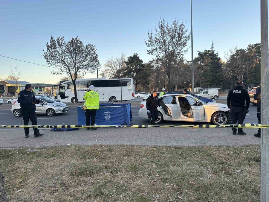 Kayseri’de Otomobilin Çarptığı Şahıs Hayatını Kaybetti